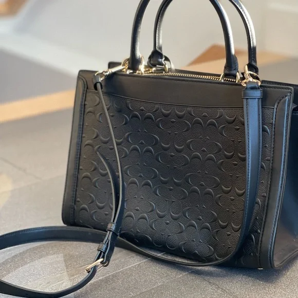 Coach bag - Picture 1 of 2